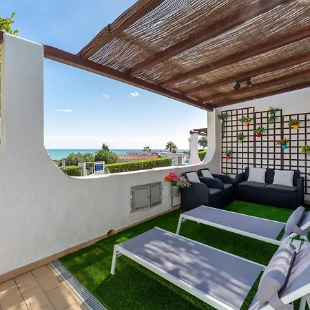Ocean View 3 Bdr House With Patio By Lovelystay Ferienhaus