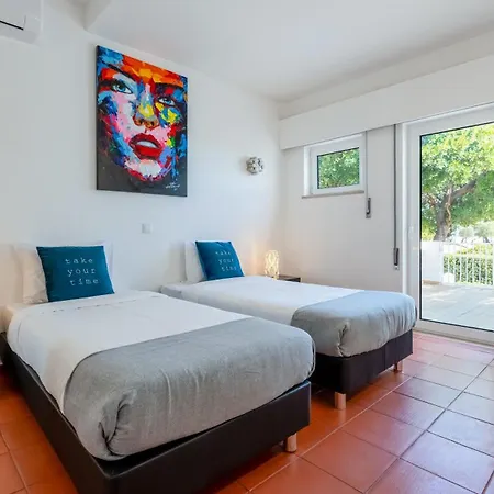 Ocean View 2 Bdr House With Patio By Lovelystay Holiday home