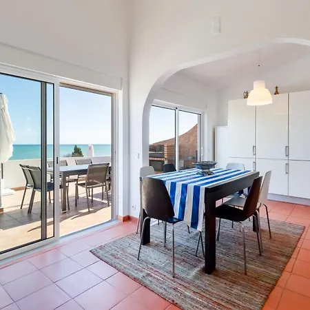 Holiday home Ocean View 3 Bdr House With Patio By Lovelystay