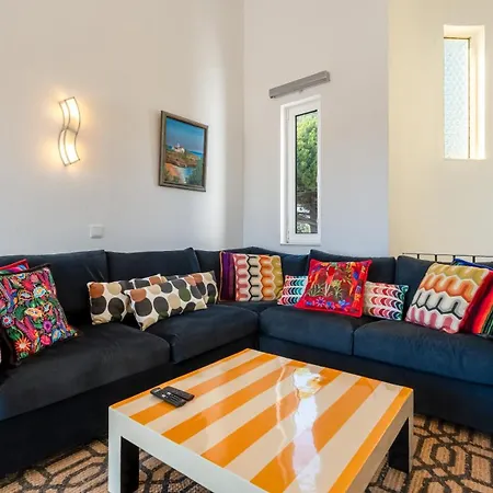 Σπίτι διακοπών Ocean View 3 Bdr House With Patio By Lovelystay Porches (Algarve)