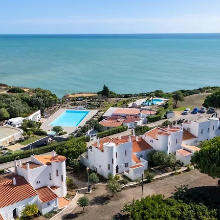 Ocean View 2 Bdr House With Patio By Lovelystay *