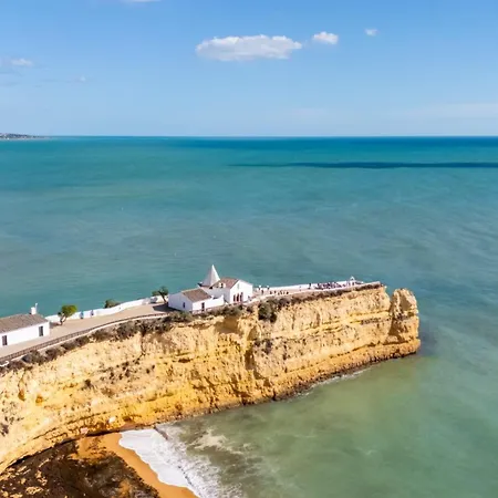 Ocean View 2 Bdr House With Patio By Lovelystay * Porches (Algarve)