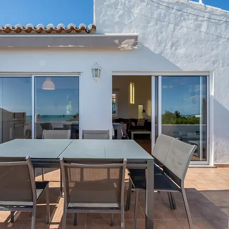 Holiday home Ocean View 3 Bdr House With Patio By Lovelystay Porches (Algarve)