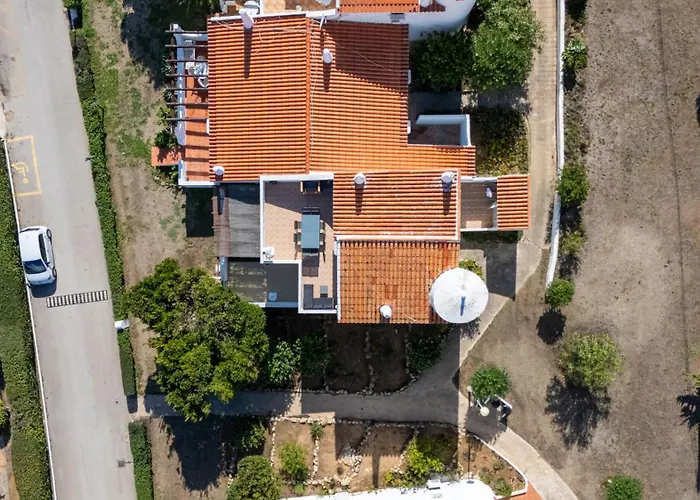 Casa de Férias Ocean View 3 Bdr House With Patio By Lovelystay *