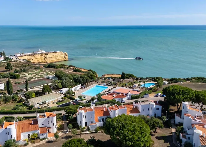 Ocean View 3 Bdr House With Patio By Lovelystay Porches (Algarve)